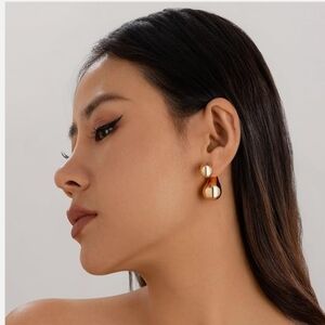 Teardrop Earrings for Women Chunky Gold Statement Earrings 2 Piece NEW
